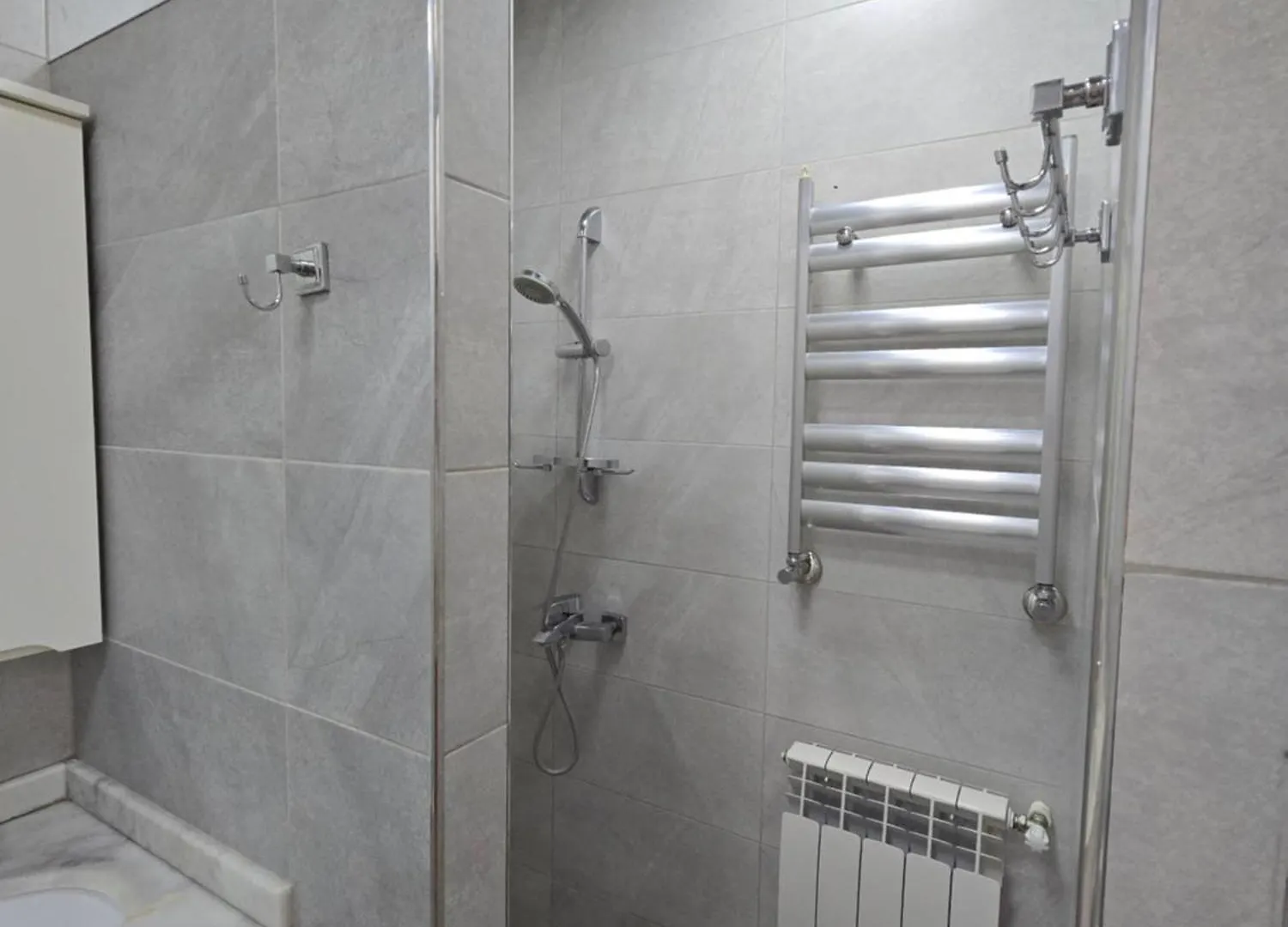 Cozy 2 Bedroom Apartment Incentral Baku Self Check-In 24 Hours